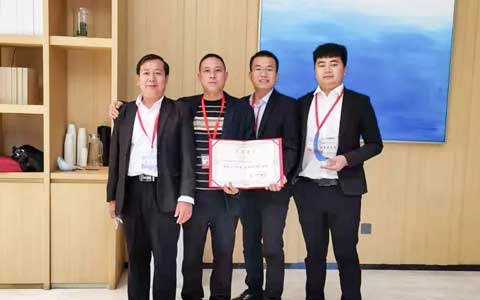 ϲѶUGٻҵȡ칩Ӧ̡